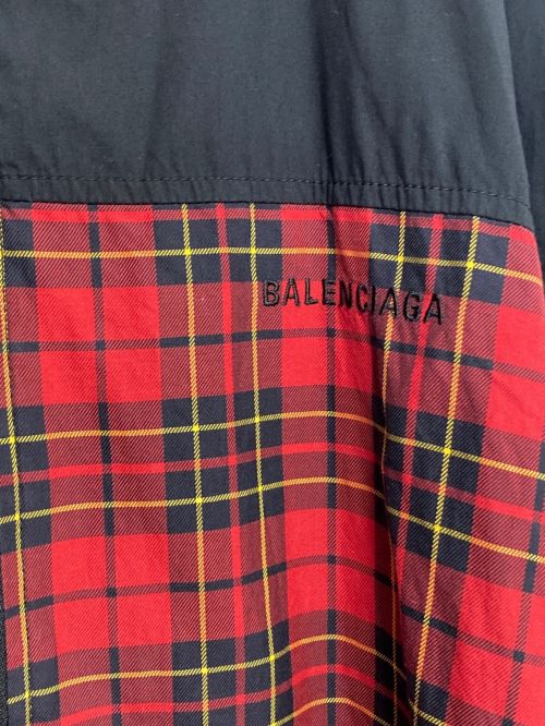 BALENCIAGA（バレンシアガ）BALENCIAGA (バレンシアガ) 18AW ポプリンチェックコットンジャケット ブラック×レッド サイズ:50の古着・服飾アイテム
