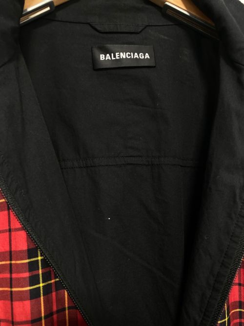 BALENCIAGA（バレンシアガ）BALENCIAGA (バレンシアガ) 18AW ポプリンチェックコットンジャケット ブラック×レッド サイズ:50の古着・服飾アイテム