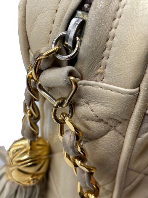 CHANEL（シャネル）CHANEL (シャネル) チェーンショルダーバッグ アイボリー サイズ:-の古着・服飾アイテム