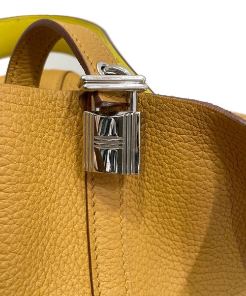 HERMES（エルメス）HERMES (エルメス) ピコタンロックエクラMM セサミ/ライム サイズ:MMの古着・服飾アイテム