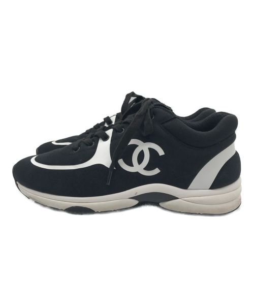 CHANEL（シャネル）CHANEL (シャネル) スニーカー ブラック サイズ:41の古着・服飾アイテム