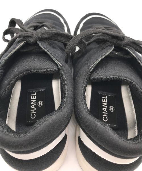 CHANEL（シャネル）CHANEL (シャネル) スニーカー ブラック サイズ:41の古着・服飾アイテム