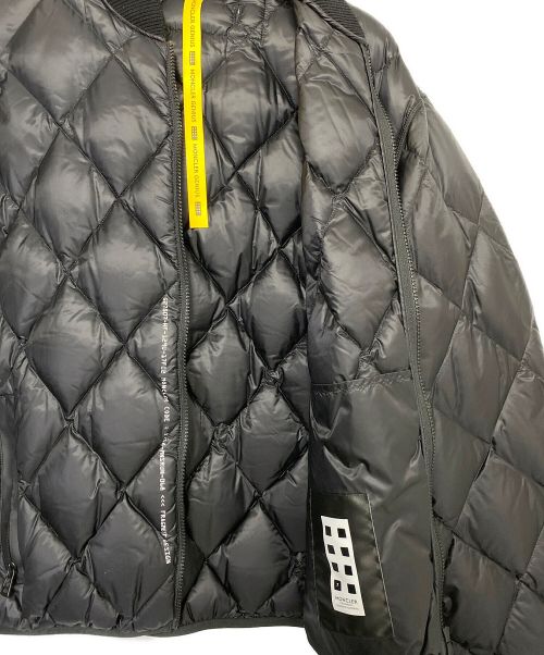 MONCLER（モンクレール）MONCLER (モンクレール) STUX QUILTED Down Jacket ブラック サイズ:SIZE 1の古着・服飾アイテム