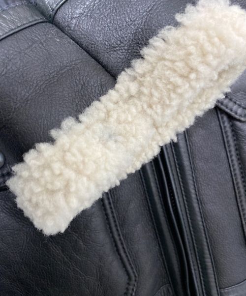 MONCLER（モンクレール）MONCLER (モンクレール) ムートンダウンジャケット ブラック サイズ:1の古着・服飾アイテム