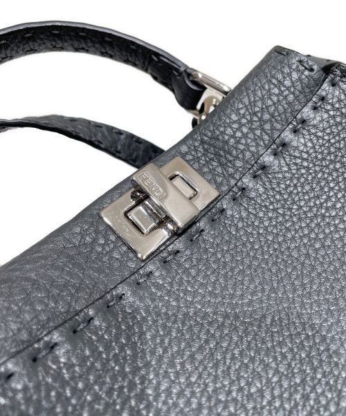 FENDI（フェンディ）FENDI (フェンディ) ミニピーカブー サイズ:ミニの古着・服飾アイテム