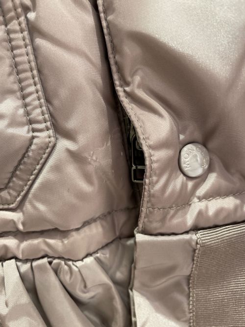 MONCLER（モンクレール）MONCLER (モンクレール) SERRE ライトブラウンの古着・服飾アイテム