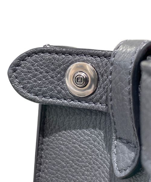 FENDI（フェンディ）FENDI (フェンディ) ピーカブーエックスライトフィット グレー サイズ:-の古着・服飾アイテム