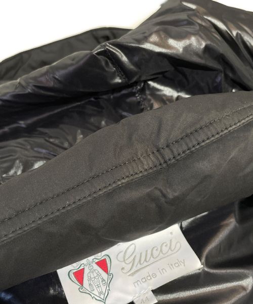 GUCCI（グッチ）GUCCI (グッチ) ロゴパッチダウンベスト ブラック サイズ:44の古着・服飾アイテム