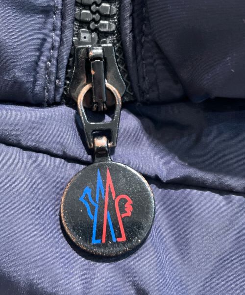 MONCLER（モンクレール）MONCLER (モンクレール) GENEVRIERファー付ダウンコート ネイビーの古着・服飾アイテム