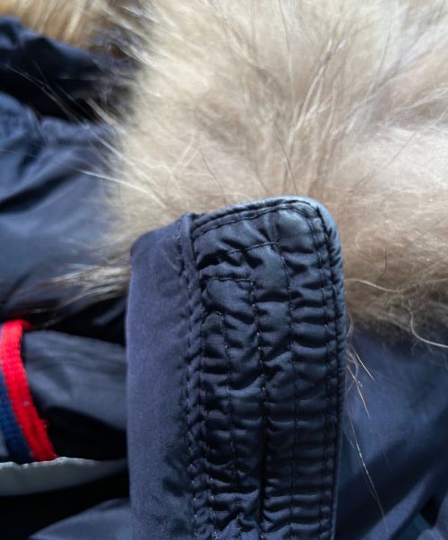 MONCLER（モンクレール）MONCLER (モンクレール) GENEVRIERファー付ダウンコート ネイビーの古着・服飾アイテム