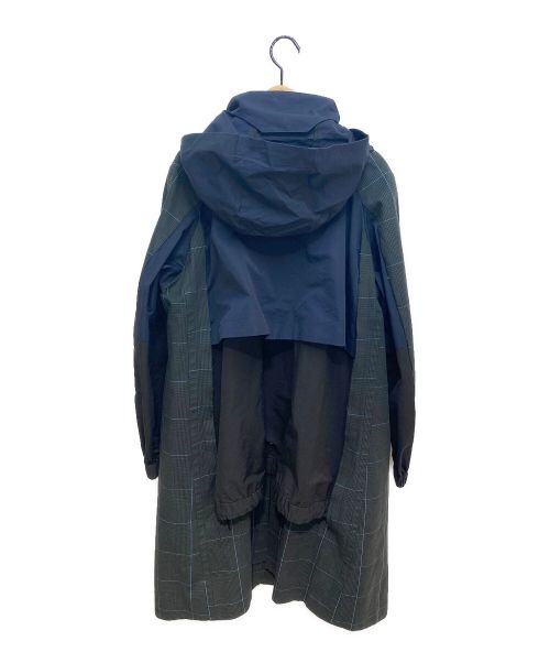 sacai（サカイ）sacai (サカイ) レイヤードトレンチコート グリーン×ネイビー サイズ:2の古着・服飾アイテム