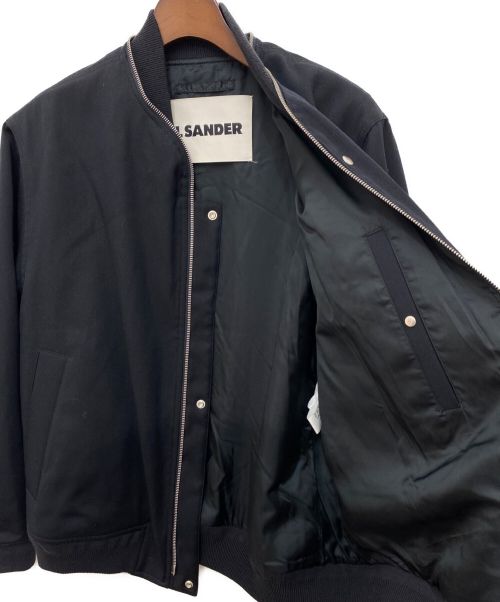 JIL SANDER（ジルサンダー）JIL SANDER (ジルサンダー) Ribbed-trim Zip-detail Bomber Jacket ブラック サイズ:44の古着・服飾アイテム