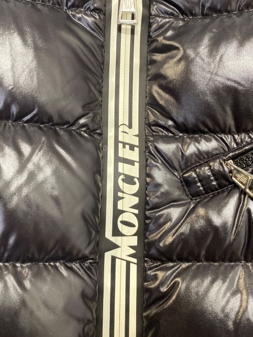 MONCLER（モンクレール）MONCLER (モンクレール) CAROUX GIUBBOTTO ブラック サイズ:SIZE 0の古着・服飾アイテム