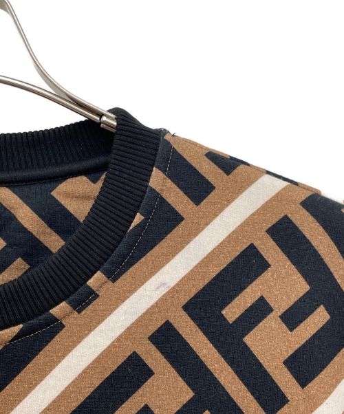FENDI（フェンディ）FENDI (フェンディ) ズッカ柄ロゴスウェット ブラウン サイズ:XLの古着・服飾アイテム