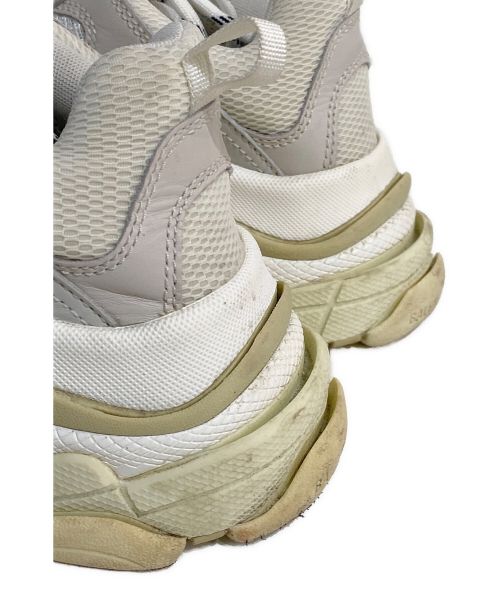 BALENCIAGA（バレンシアガ）BALENCIAGA (バレンシアガ) TRIPLE S ホワイト サイズ:25の古着・服飾アイテム