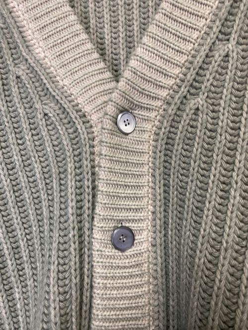 PRADA（プラダ）PRADA (プラダ) ウールカシミヤカーディガン オリーブ サイズ:SIZE 46の古着・服飾アイテム