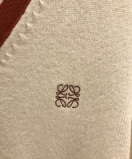 LOEWE（ロエベ）LOEWE (ロエベ) アナグラムカーディガン アイボリー×ブラウン サイズ:Sの古着・服飾アイテム