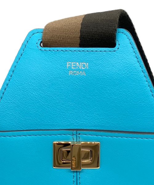 FENDI（フェンディ）FENDI (フェンディ) ワンショルダーギターバッグ スカイブルーの古着・服飾アイテム