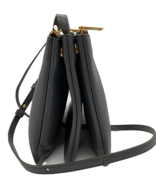 CELINE（セリーヌ）CELINE (セリーヌ) トリオラージレザーショルダーバッグ グレーの古着・服飾アイテム