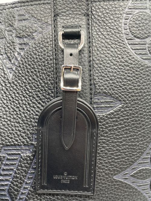 LOUIS VUITTON（ルイ ヴィトン）LOUIS VUITTON (ルイ ヴィトン) カバ・ヴォワヤージュ NV ブラック サイズ:-の古着・服飾アイテム