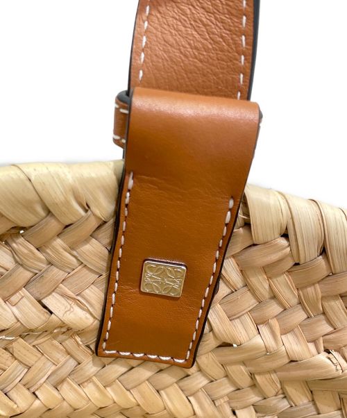 LOEWE（ロエベ）LOEWE (ロエベ) バスケットバッグスモール ナチュラル×タン サイズ:Ｓの古着・服飾アイテム