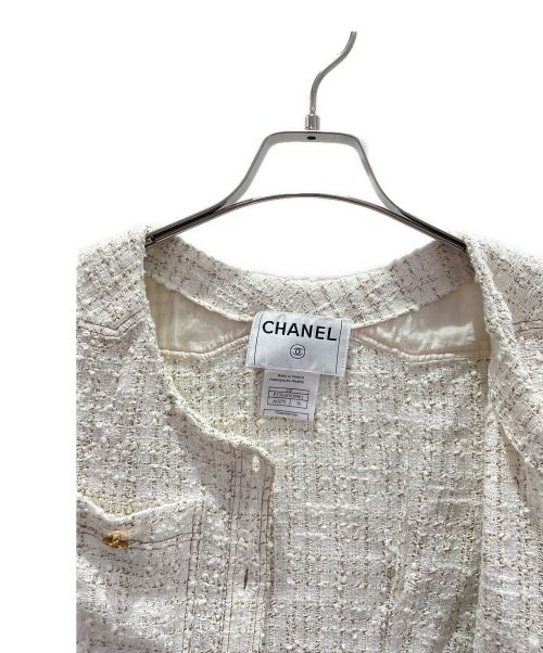 CHANEL（シャネル）CHANEL (シャネル) ココボタンツイードジャケット ホワイト サイズ:36の古着・服飾アイテム