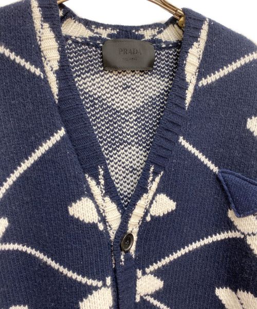 PRADA（プラダ）PRADA (プラダ) 21AW ジャガードウールカシミヤカーディガン ネイビー×ホワイト サイズ:Sの古着・服飾アイテム