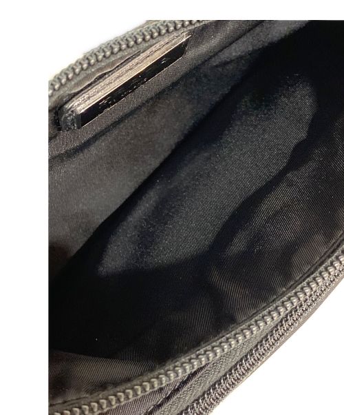PRADA（プラダ）PRADA (プラダ) Re Nylonベルトバッグ ブラック サイズ:-の古着・服飾アイテム