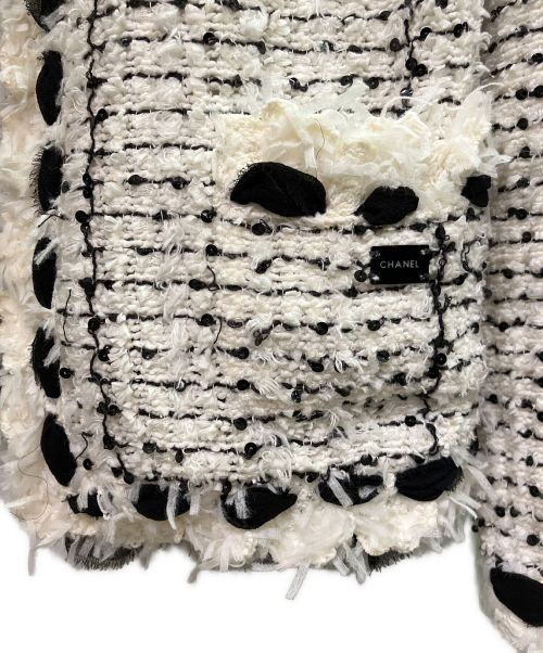 CHANEL（シャネル）CHANEL (シャネル) ツイード スパンコール シフォンノーカラージャケット アイボリー サイズ:40の古着・服飾アイテム