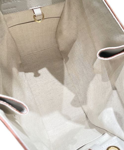 LOEWE（ロエベ）LOEWE (ロエベ) ハンモックバッグスモール アイボリー サイズ:スモールの古着・服飾アイテム