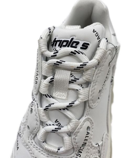 BALENCIAGA（バレンシアガ）BALENCIAGA (バレンシアガ) TRIPLE S SNEAKER（トリプルエススニーカー） ホワイト サイズ:25cmの古着・服飾アイテム
