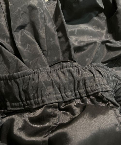 LOUIS VUITTON（ルイ ヴィトン）LOUIS VUITTON (ルイ ヴィトン) DRESSY SPORTY PANTS ブラック サイズ:36の古着・服飾アイテム