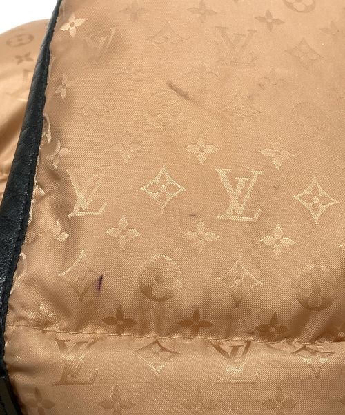 LOUIS VUITTON（ルイ ヴィトン）LOUIS VUITTON (ルイ ヴィトン) フーデッドダウンジャケット シャンパンゴールド サイズ:38の古着・服飾アイテム