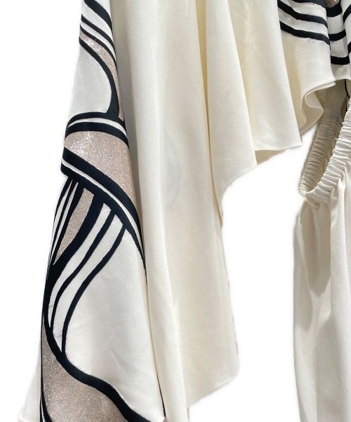 FENDI（フェンディ）FENDI (フェンディ) Graphic Printドレス オフホワイト サイズ:42の古着・服飾アイテム