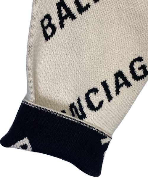 BALENCIAGA（バレンシアガ）BALENCIAGA (バレンシアガ) ALLOVER LOGO Knit サイズ:Sの古着・服飾アイテム