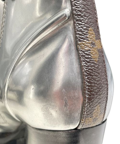 LOUIS VUITTON（ルイ ヴィトン）LOUIS VUITTON (ルイ ヴィトン) Star Trail V Spaceship Ankle Boots  シルバー サイズ:36 1/2の古着・服飾アイテム