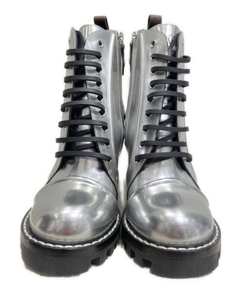 LOUIS VUITTON（ルイ ヴィトン）LOUIS VUITTON (ルイ ヴィトン) Star Trail V Spaceship Ankle Boots  シルバー サイズ:36 1/2の古着・服飾アイテム