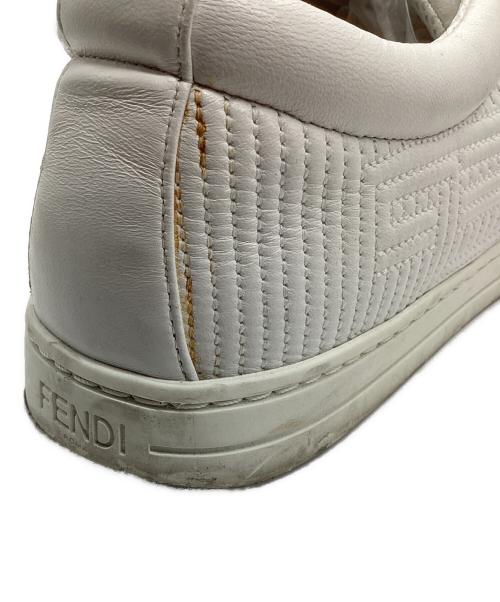 FENDI（フェンディ）FENDI (フェンディ) ローカットスニーカー ホワイト サイズ:36の古着・服飾アイテム