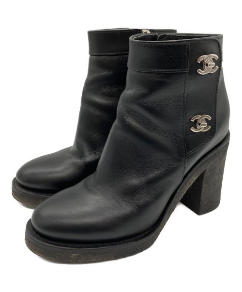 CHANEL（シャネル）CHANEL (シャネル) ココマークターンロックレザーブーツ ブラック サイズ:36Cの古着・服飾アイテム