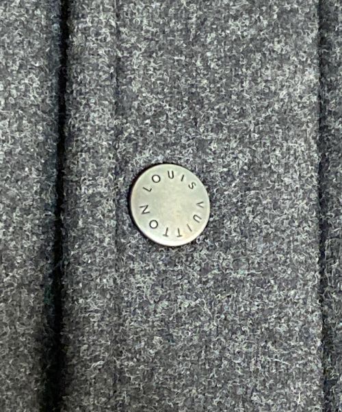 LOUIS VUITTON（ルイ ヴィトン）LOUIS VUITTON (ルイ ヴィトン) フォックスファーライナーカシミヤ混コート グレー サイズ:48の古着・服飾アイテム