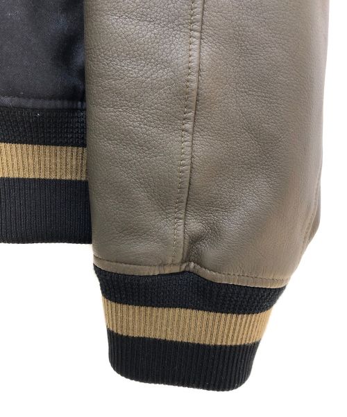 LOUIS VUITTON（ルイ ヴィトン）LOUIS VUITTON (ルイ ヴィトン) ラムレザー切替スタジャン ネイビー×ブラウン サイズ:48の古着・服飾アイテム