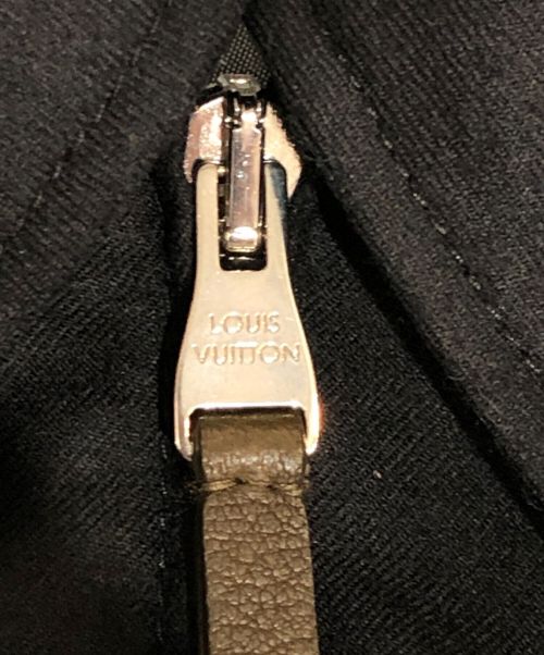 LOUIS VUITTON（ルイ ヴィトン）LOUIS VUITTON (ルイ ヴィトン) ラムレザー切替スタジャン ネイビー×ブラウン サイズ:48の古着・服飾アイテム