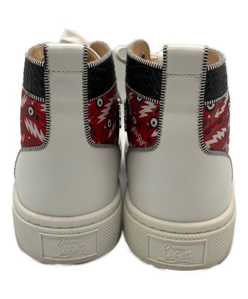 Christian Louboutin（クリスチャン・ルブタン）Christian Louboutin (クリスチャン・ルブタン) SUPER LOU SPIKES ホワイト サイズ:37 1/2の古着・服飾アイテム