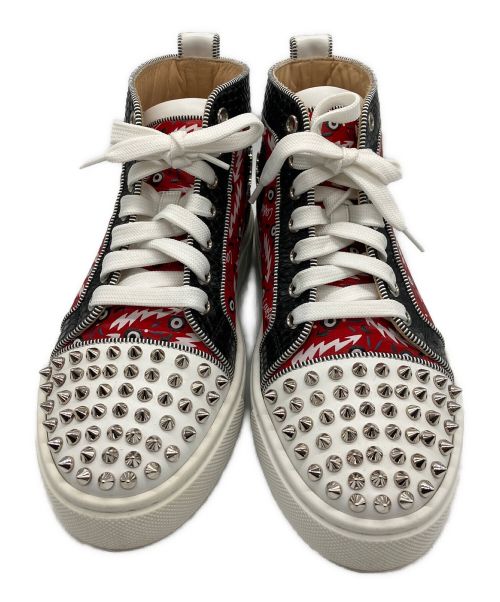 Christian Louboutin（クリスチャン・ルブタン）Christian Louboutin (クリスチャン・ルブタン) SUPER LOU SPIKES ホワイト サイズ:37 1/2の古着・服飾アイテム