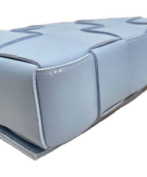 BOTTEGA VENETA（ボッテガベネタ）BOTTEGA VENETA (ボッテガベネタ) カセット ライトブルーの古着・服飾アイテム