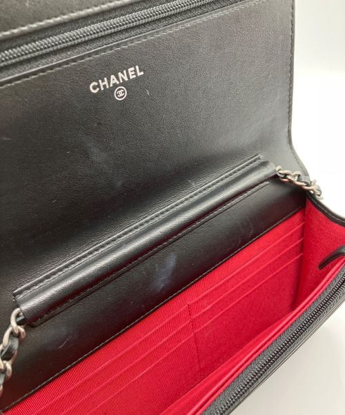CHANEL（シャネル）CHANEL (シャネル) ガブリエルドゥチェーンウォレット ホワイト×ブラックの古着・服飾アイテム