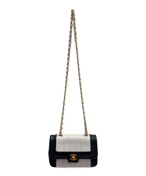 CHANEL（シャネル）CHANEL (シャネル) ココマークマドモアゼルバイカラーショルダーバッグ ホワイト×ブラックの古着・服飾アイテム