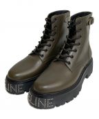 CELINEセリーヌ）の古着「22AW バルキー レースアップブーツ スタッズ付きアウトソール / シャイニーブル」｜ブラウン