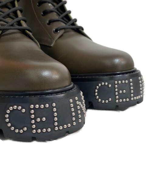 CELINE（セリーヌ）CELINE (セリーヌ) 22AW バルキー レースアップブーツ スタッズ付きアウトソール / シャイニーブル ブラウン サイズ:42の古着・服飾アイテム