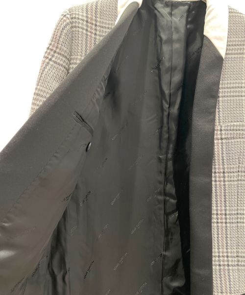 LOUIS VUITTON（ルイ ヴィトン）LOUIS VUITTON (ルイ ヴィトン) COLLARLESS FITTED TAILORED グレー サイズ:40 未使用品の古着・服飾アイテム
